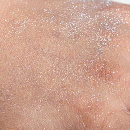 【namaki（ナマキ）】<br>ラメパウダー＆ブラシ（シルバー）